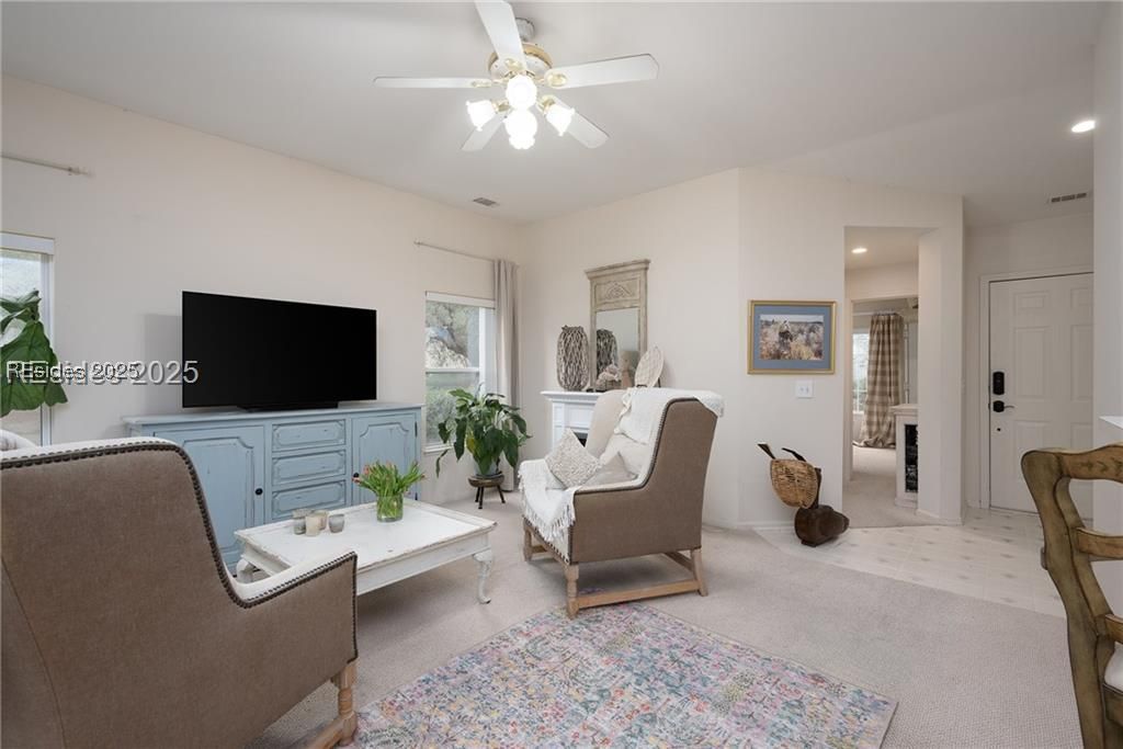 Bluffton, South Carolina 29909, United States, 2 Bedrooms Bedrooms, ,2 BathroomsBathrooms,Residential,Active,53932