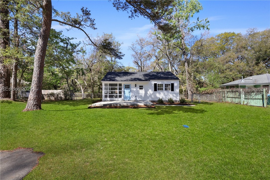 1725 Battery Park Drive, Port Royal, South Carolina image 5