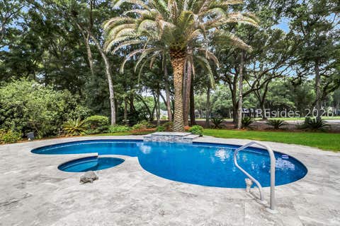 Homes For Sale - 68 Wedgefield Drive<br/> Hilton Head Island, SC 29926
