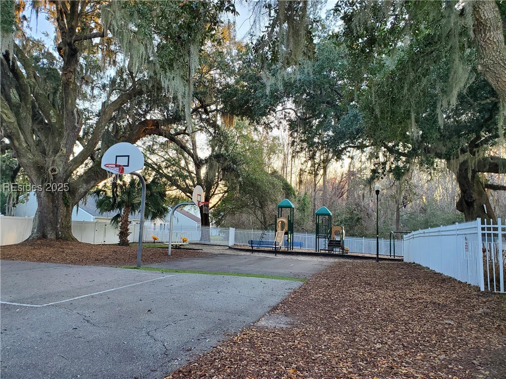 412 Live Oak Walk, Bluffton, South Carolina image 23