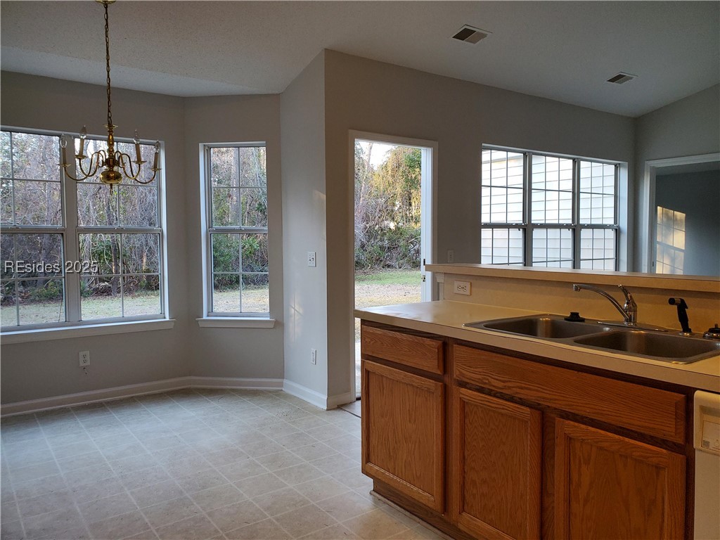 412 Live Oak Walk, Bluffton, South Carolina image 6
