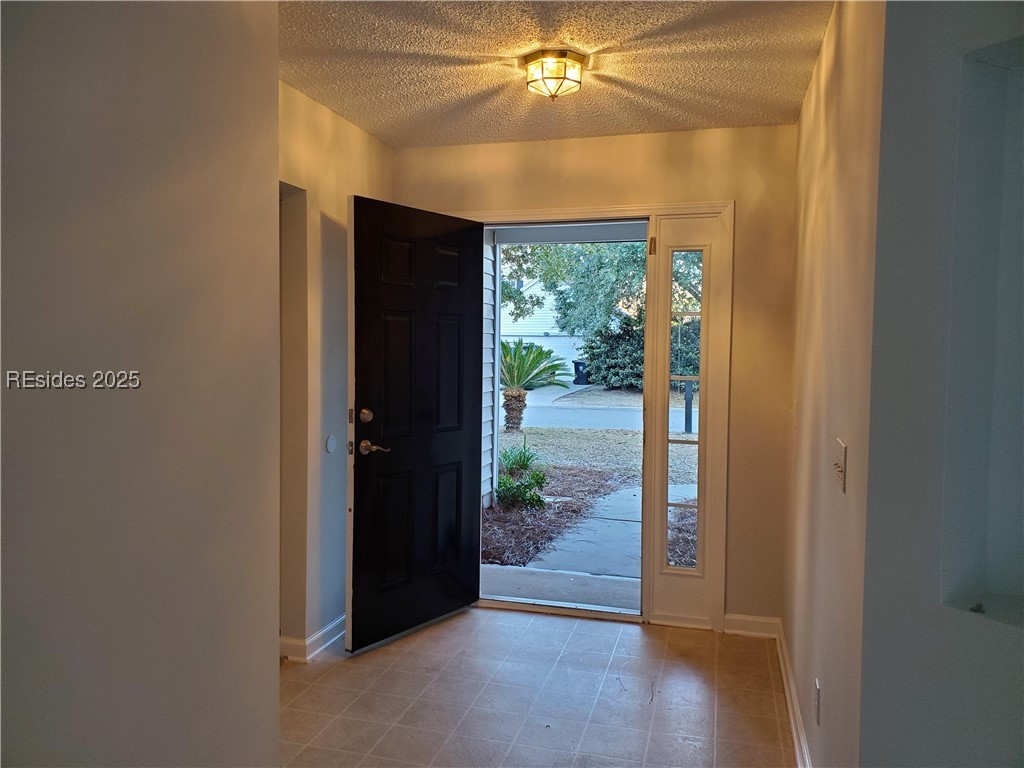412 Live Oak Walk, Bluffton, South Carolina image 2