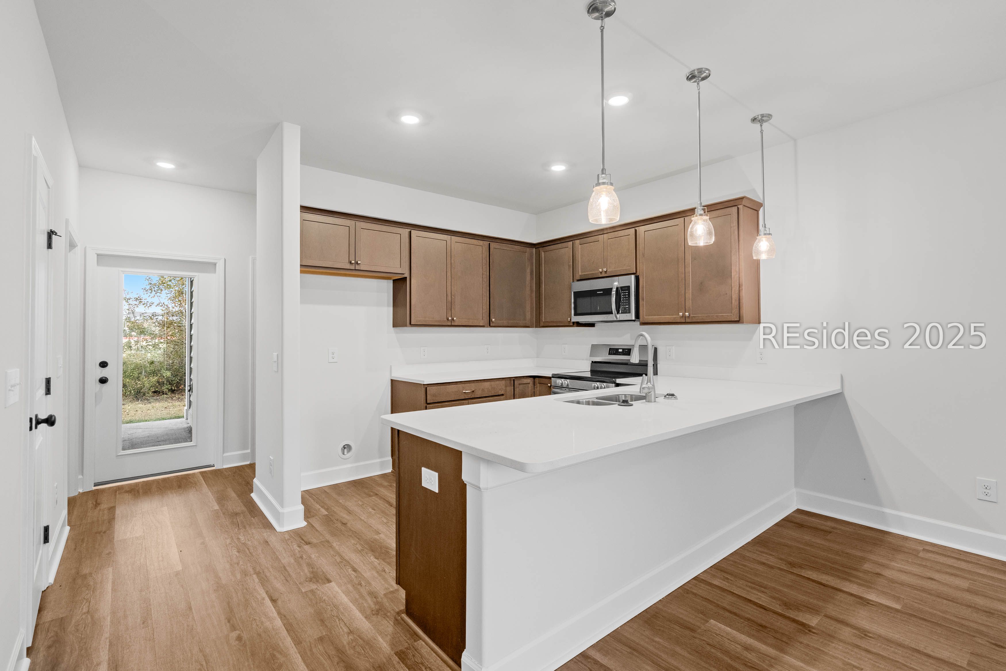 Ridgeland, South Carolina 29936, United States, 3 Bedrooms Bedrooms, ,3 BathroomsBathrooms,Residential,Active,212283