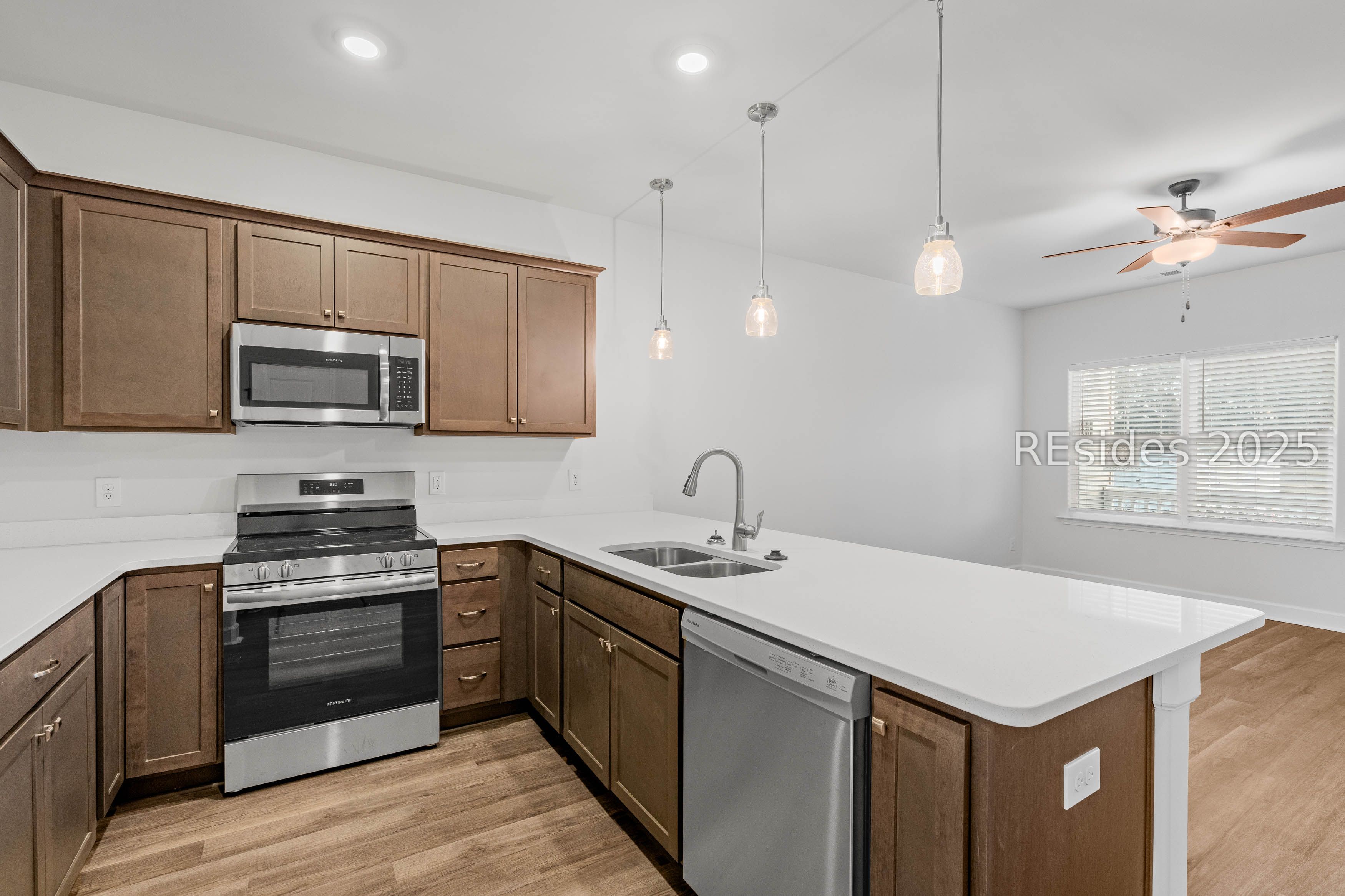 Ridgeland, South Carolina 29936, United States, 3 Bedrooms Bedrooms, ,3 BathroomsBathrooms,Residential,Active,212283