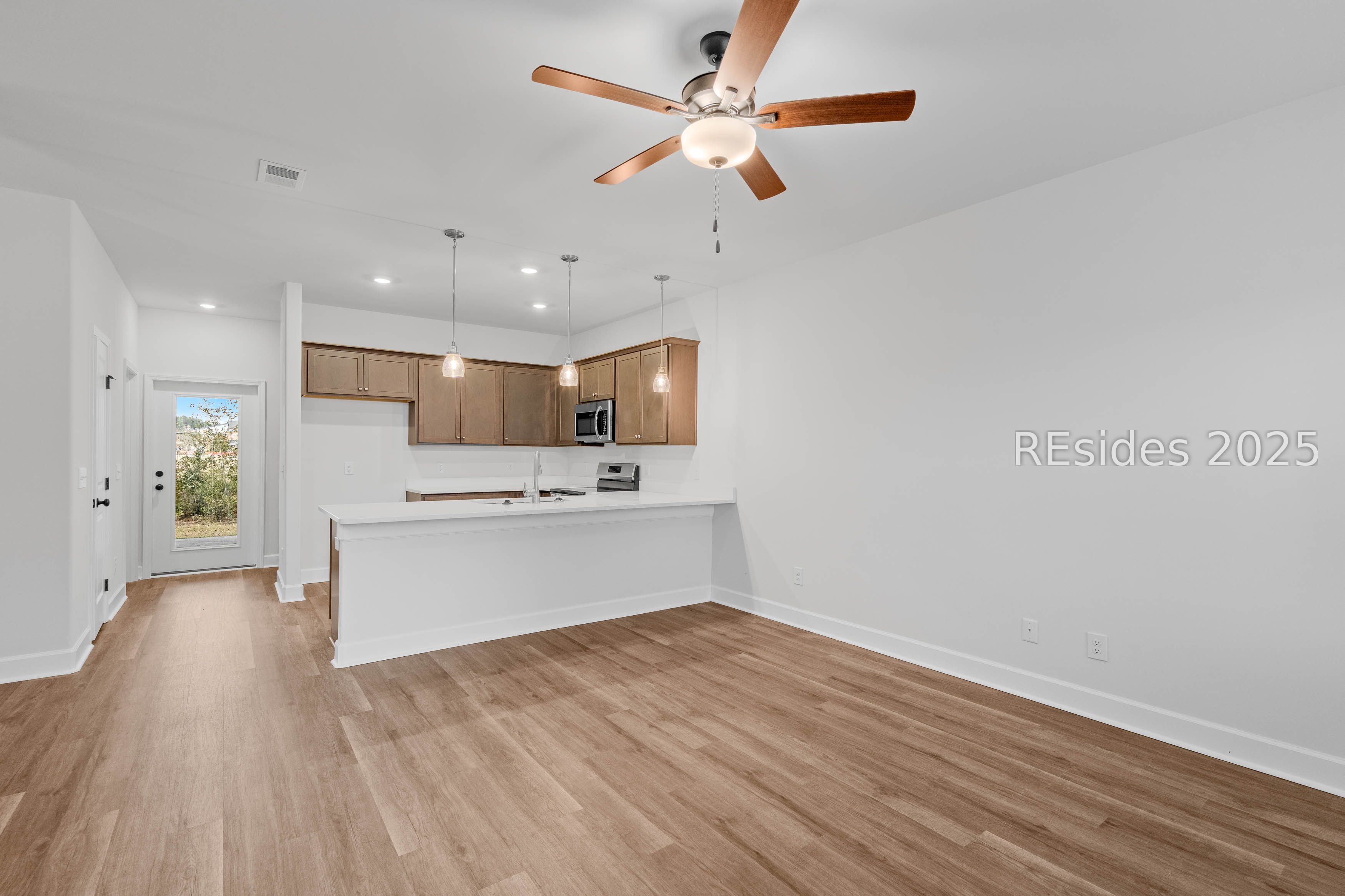 Ridgeland, South Carolina 29936, United States, 3 Bedrooms Bedrooms, ,3 BathroomsBathrooms,Residential,Active,212283