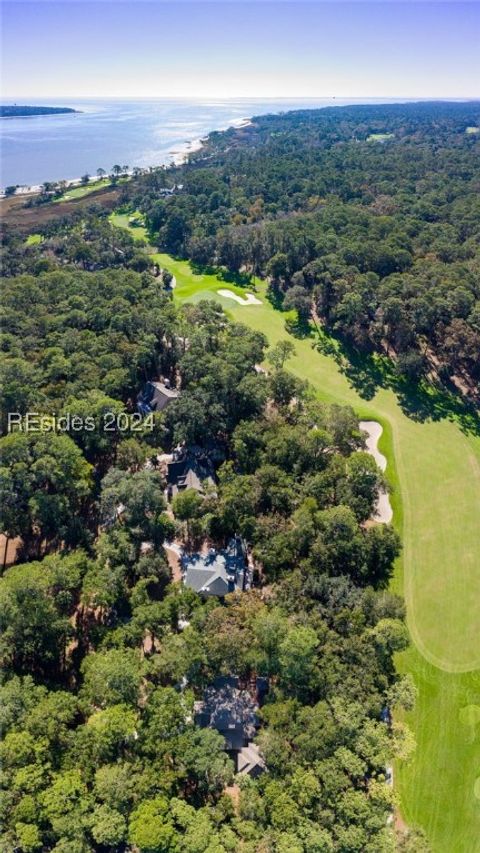 A home in Daufuskie Island