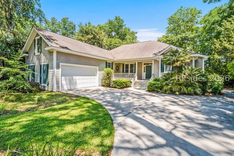 Homes For Sale - 371 Cottage Farm Drive<br/> Beaufort, SC 29902