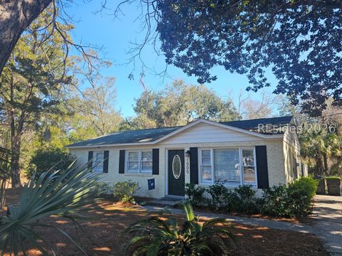 Homes For Sale - 1905 Oconnell Street<br/> Beaufort, SC 29902