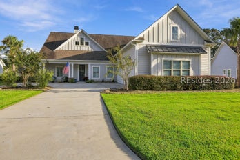 Single Family Residence at 112 Danbridge Court