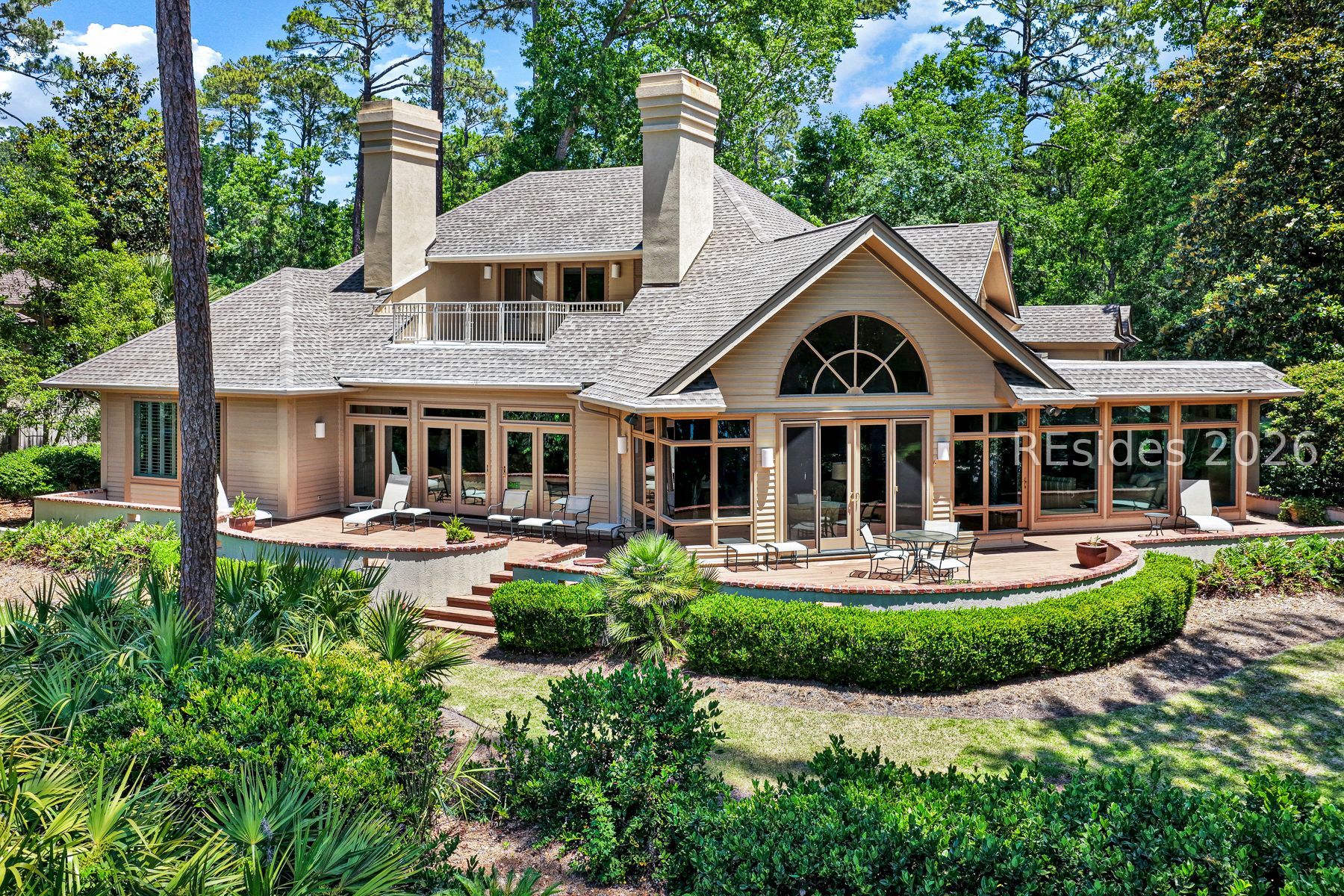 6 Davant Court