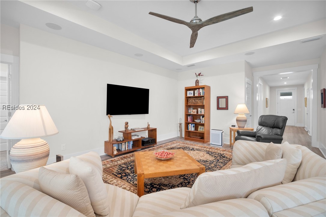 675 Sun Daze Court, Bluffton, South Carolina image 17