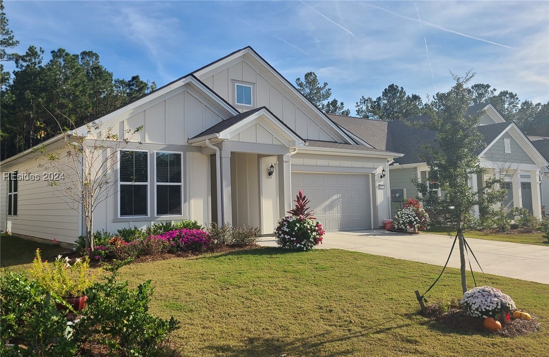 675 Sun Daze Court, Bluffton, South Carolina image 1
