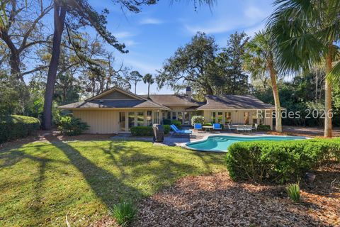 Homes For Sale - 28 W Beach Lagoon Road<br/> Hilton Head Island, SC 29928