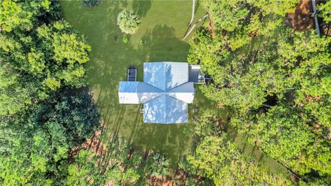 A home in Daufuskie Island