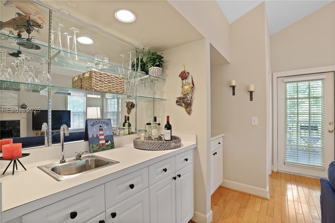 Hilton Head Island, South Carolina 29928, United States, 3 Bedrooms Bedrooms, ,3 BathroomsBathrooms,Residential,Active,110016