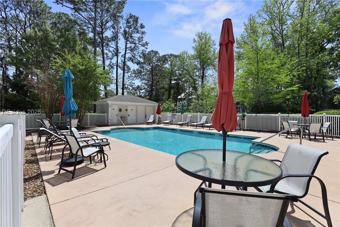 Hilton Head Island, South Carolina 29928, United States, 3 Bedrooms Bedrooms, ,3 BathroomsBathrooms,Residential,Active,110016