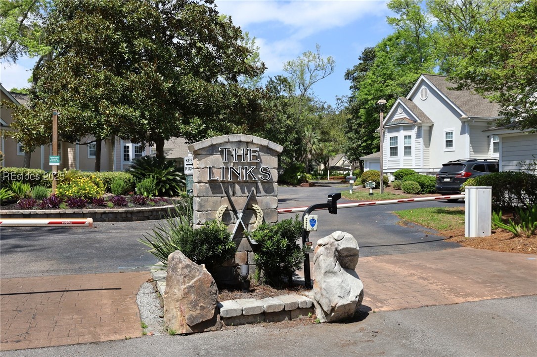 Hilton Head Island, South Carolina 29928, United States, 3 Bedrooms Bedrooms, ,3 BathroomsBathrooms,Residential,Active,110016