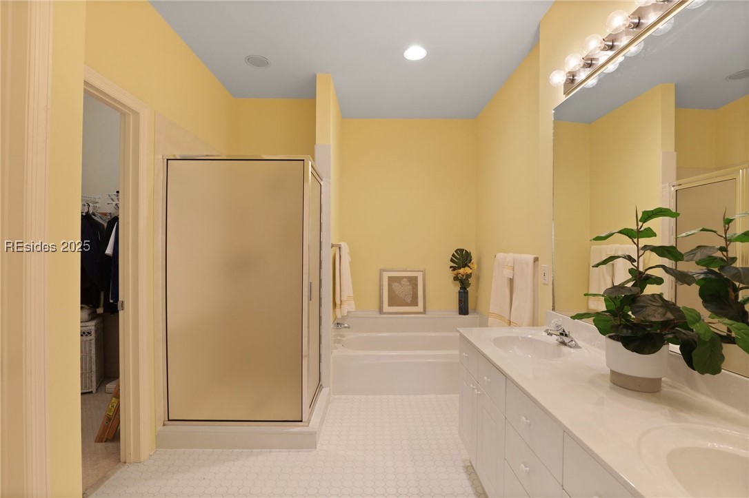 Hilton Head Island, South Carolina 29928, United States, 3 Bedrooms Bedrooms, ,3 BathroomsBathrooms,Residential,Active,110016