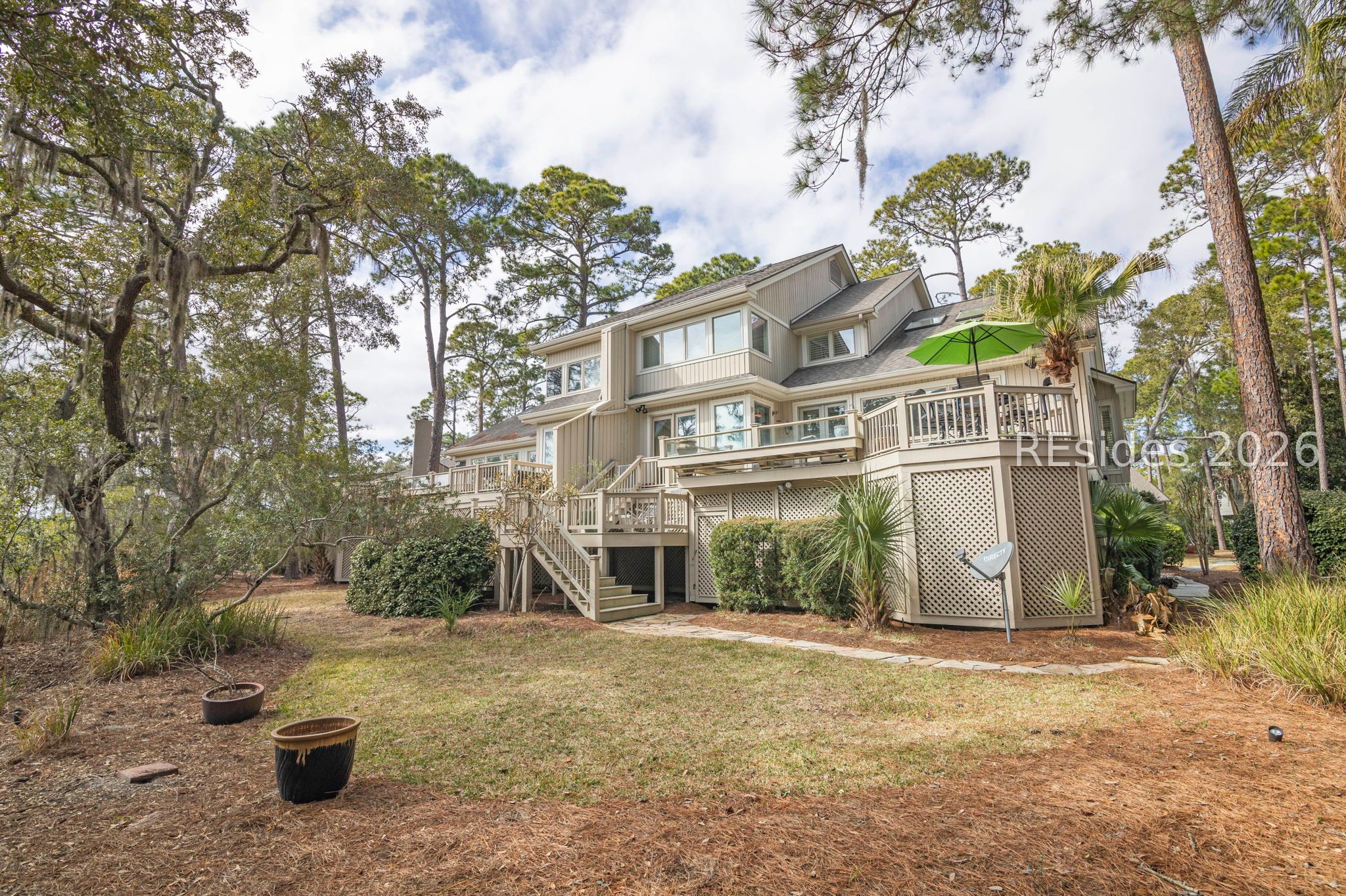 21 Pine Island Court