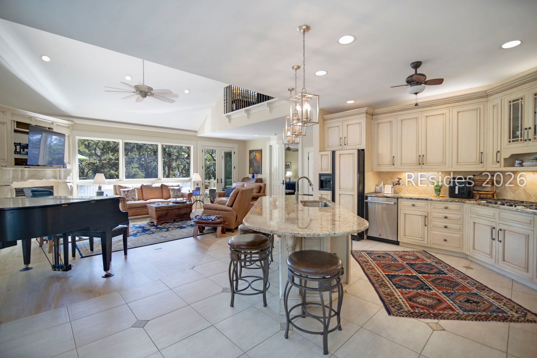 21 Pine Island Court