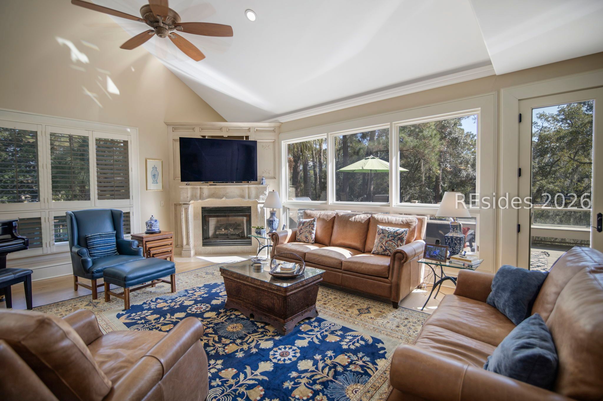 21 Pine Island Court