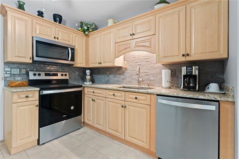 Condo For Sale - 45 Folly Field Road #13K<br/> Hilton Head Island, SC 29928