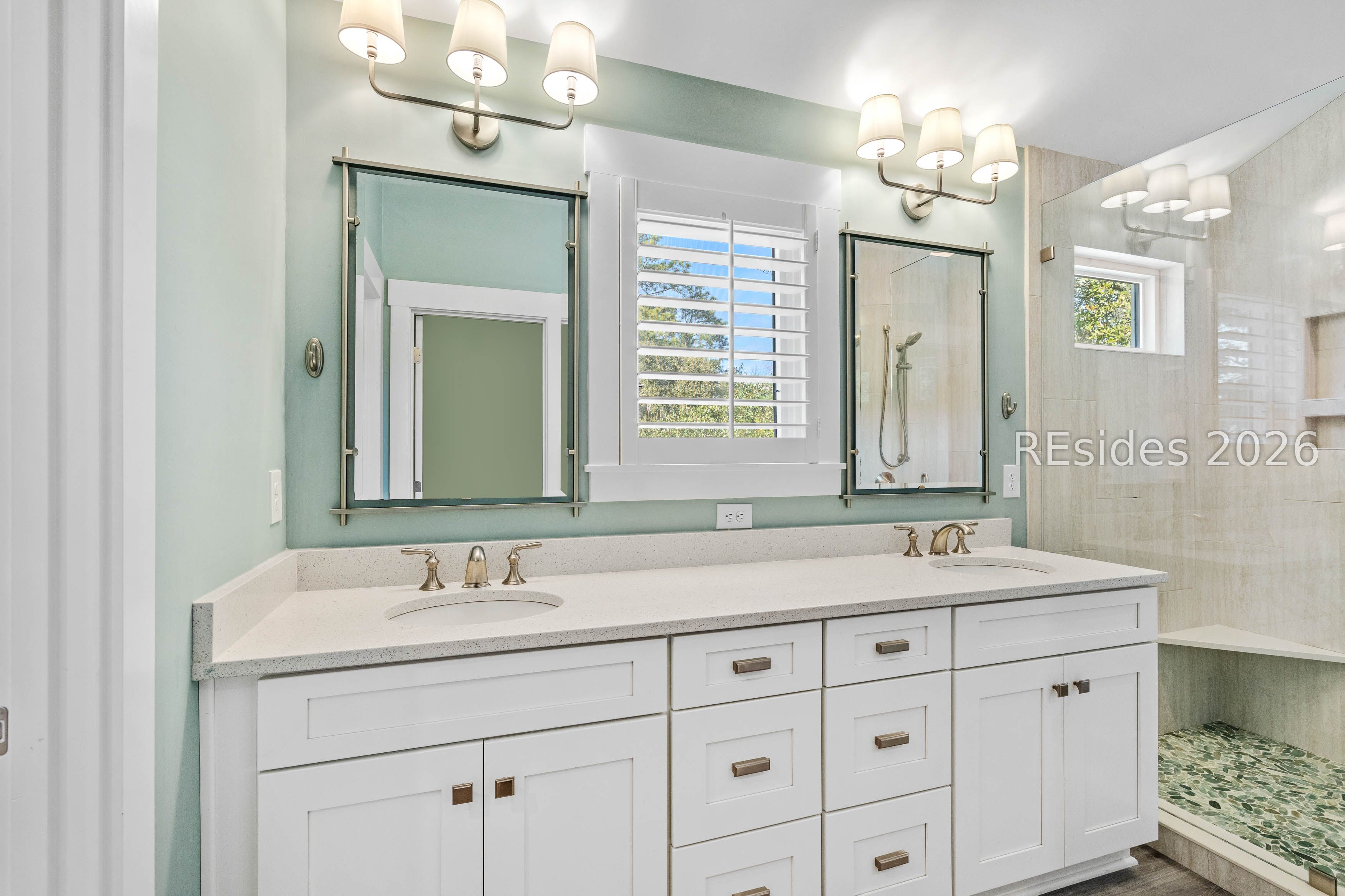 Beaufort, South Carolina, 29907, United States, 4 Bedrooms Bedrooms, ,4 BathroomsBathrooms,Residential,Active,2012210