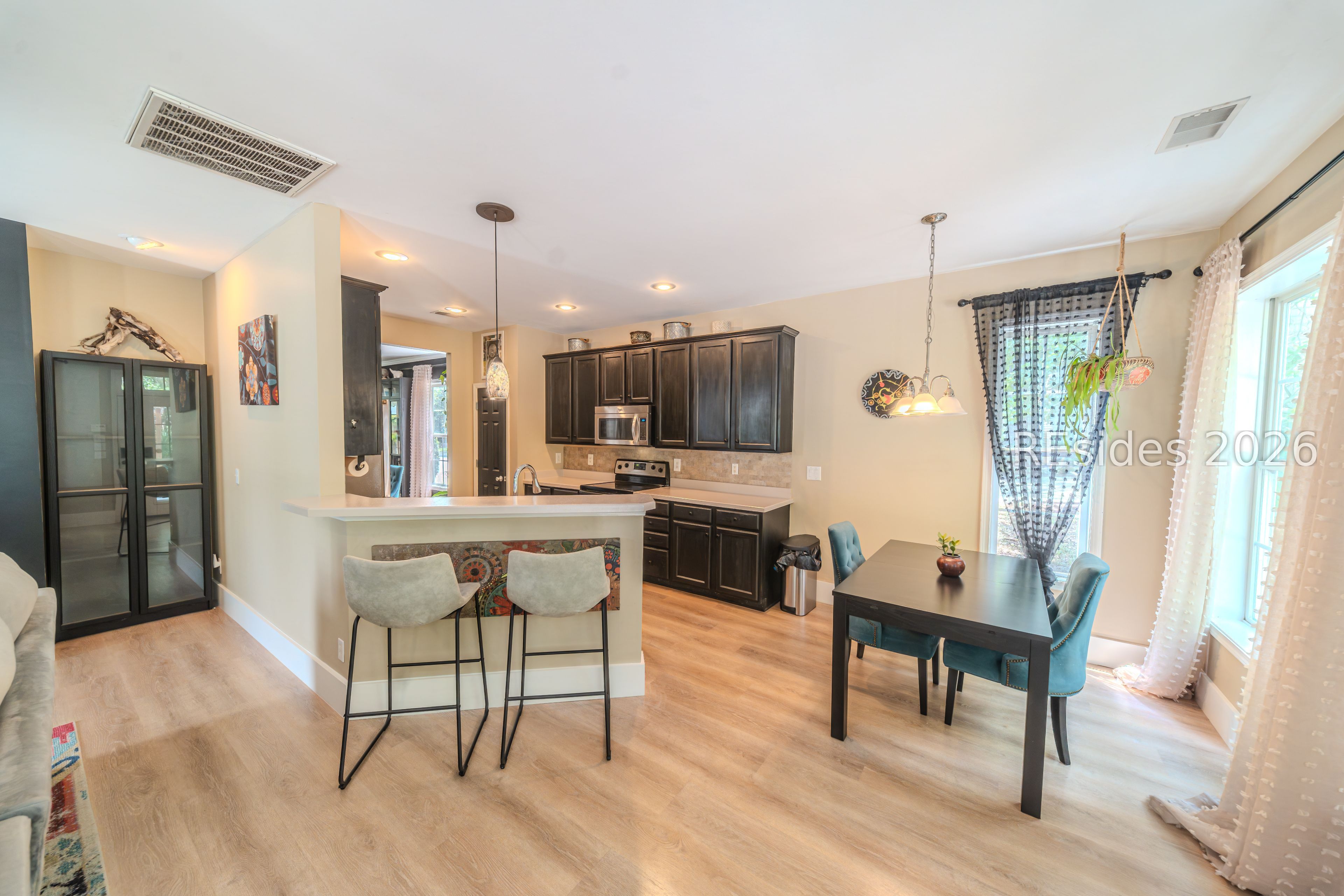 22 Timbercrest Circle