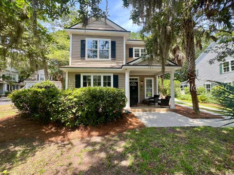 Homes For Sale - 22 Timbercrest Circle<br/> Hilton Head Island, SC 29926