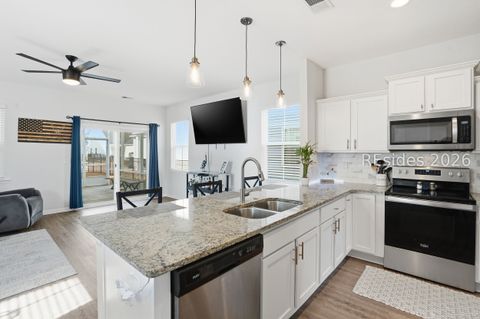 Homes For Sale - 120 Garden Row Drive<br/> Hardeeville, SC 29927