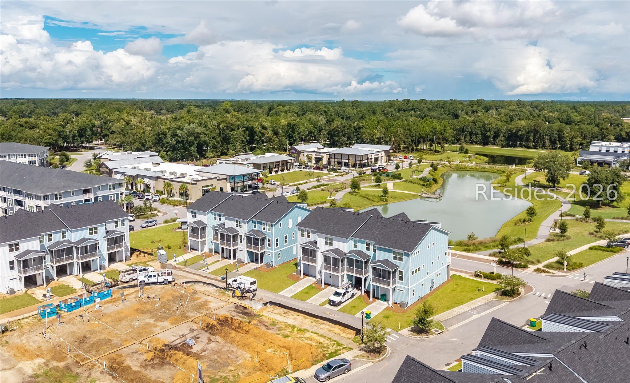 416 Parkside Commons