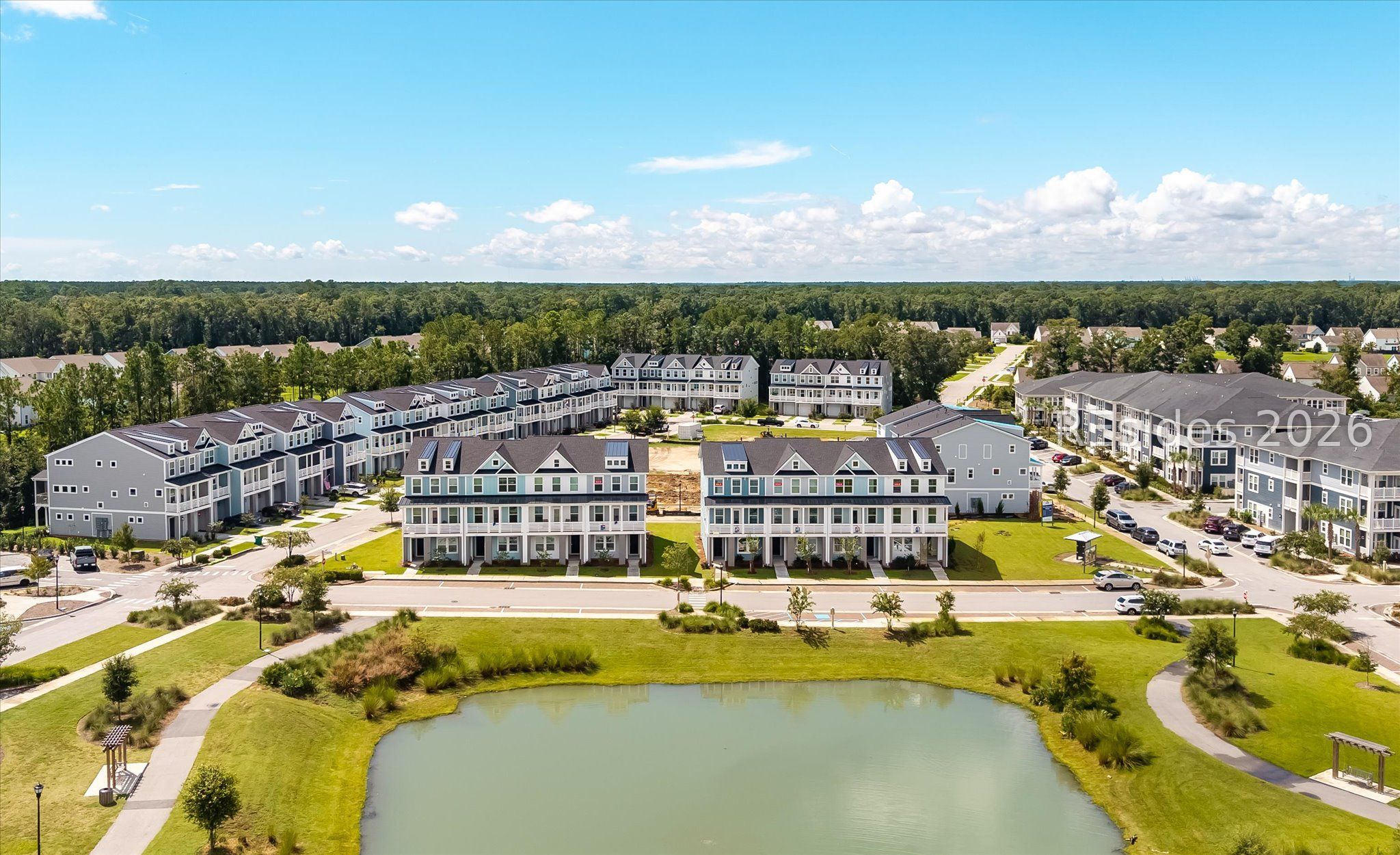 416 Parkside Commons
