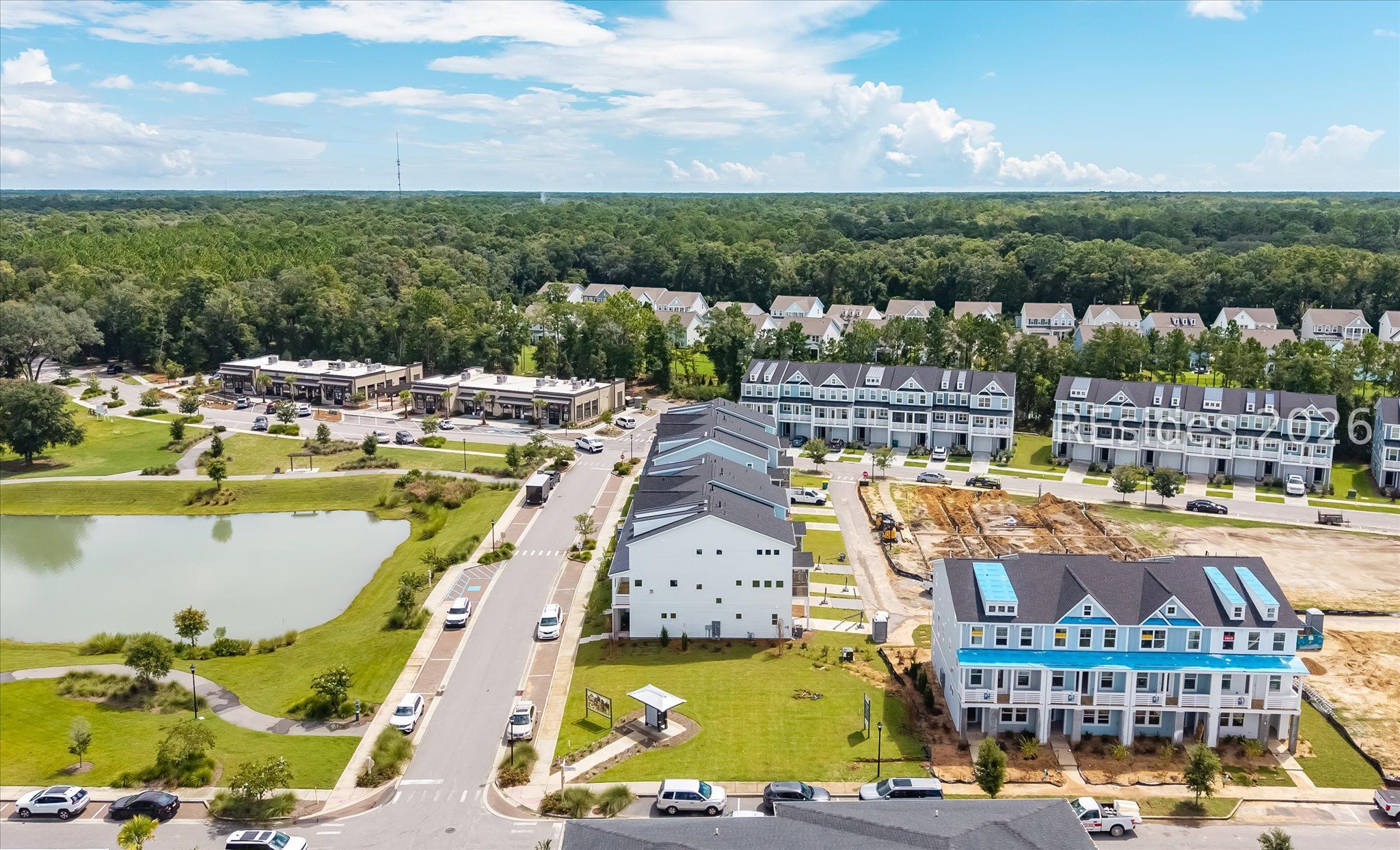 416 Parkside Commons