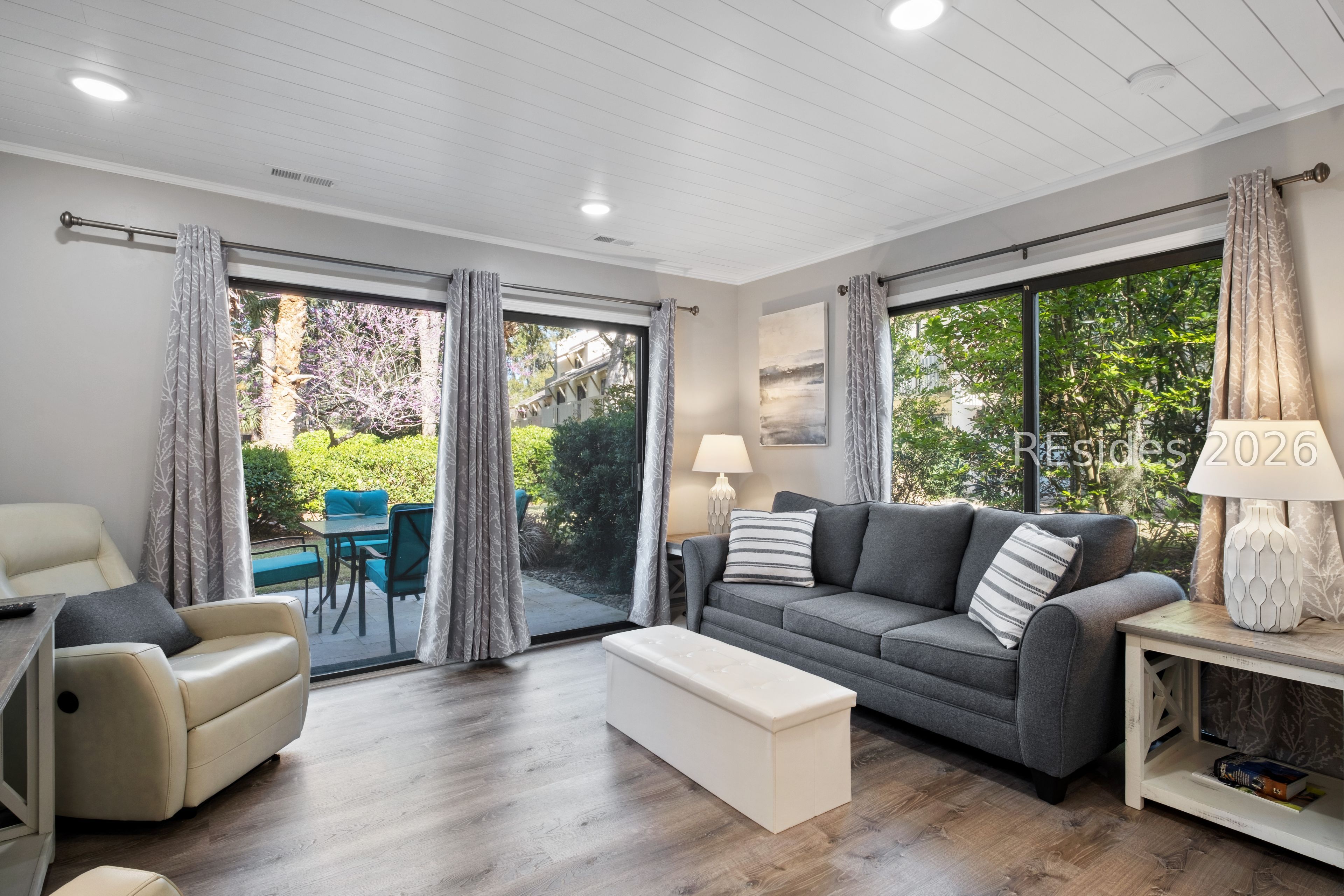 17 Lagoon Road - Photo 3