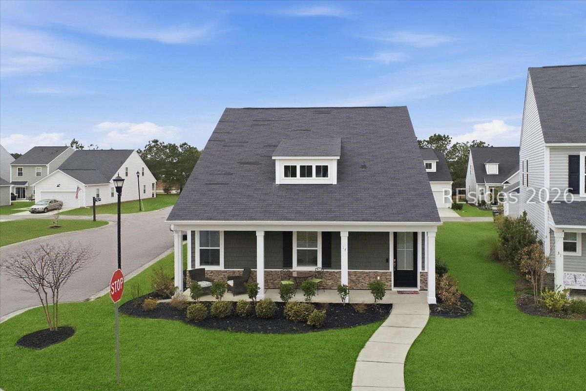 17 Garden Gate Circle E