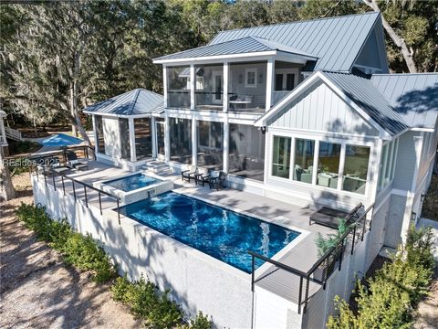 A home in Daufuskie Island