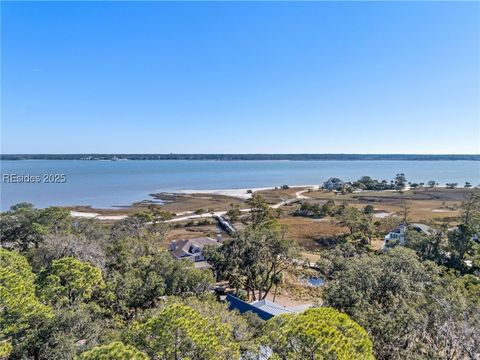 A home in Daufuskie Island