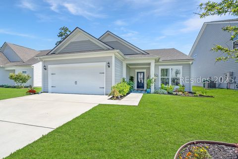 Homes For Sale - 374 Danner Drive<br/> Bluffton, SC 29909