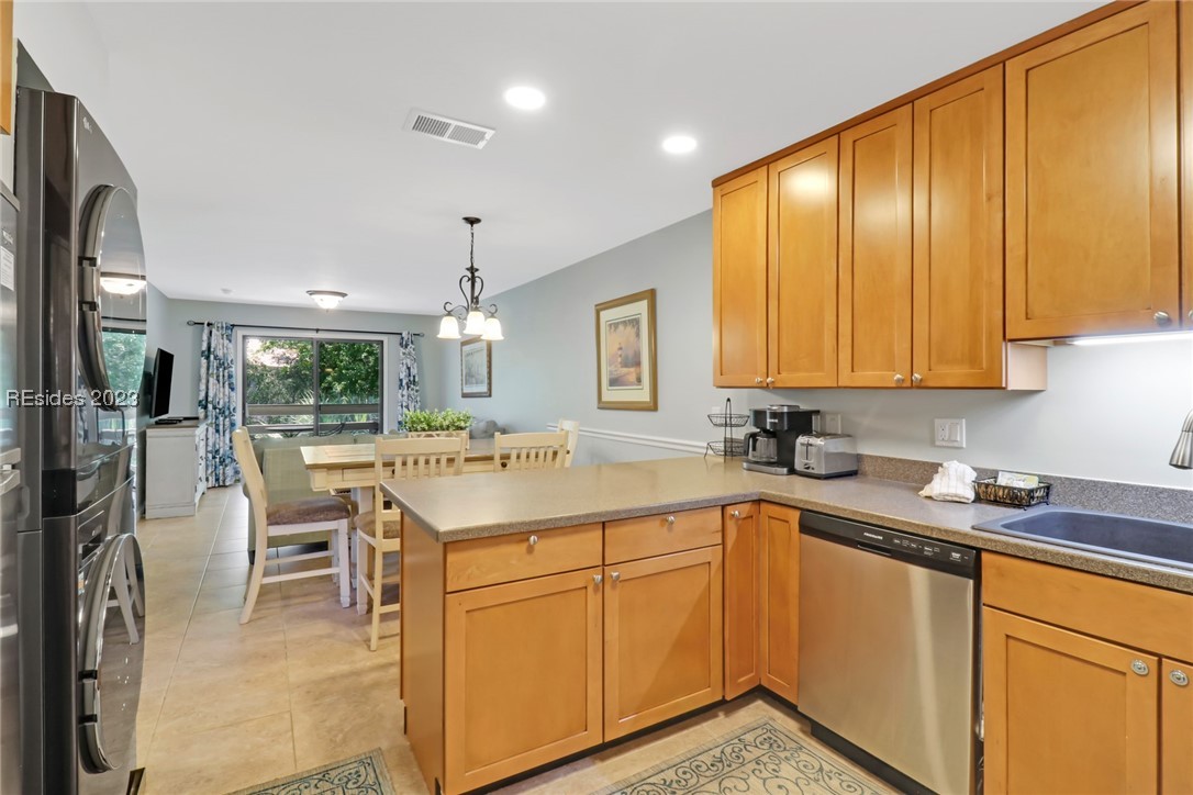 45 Folly Field Road #7L, Hilton Head Island, South Carolina image 8