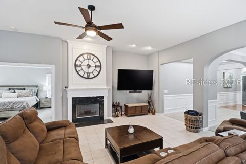 Homes For Sale - 83 Wheatfield Circle<br/> Bluffton, SC 29910