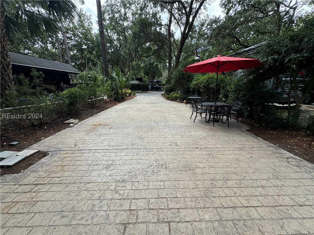 133 Arrow Rd #122 Rd, Hilton Head Island, South Carolina image 2