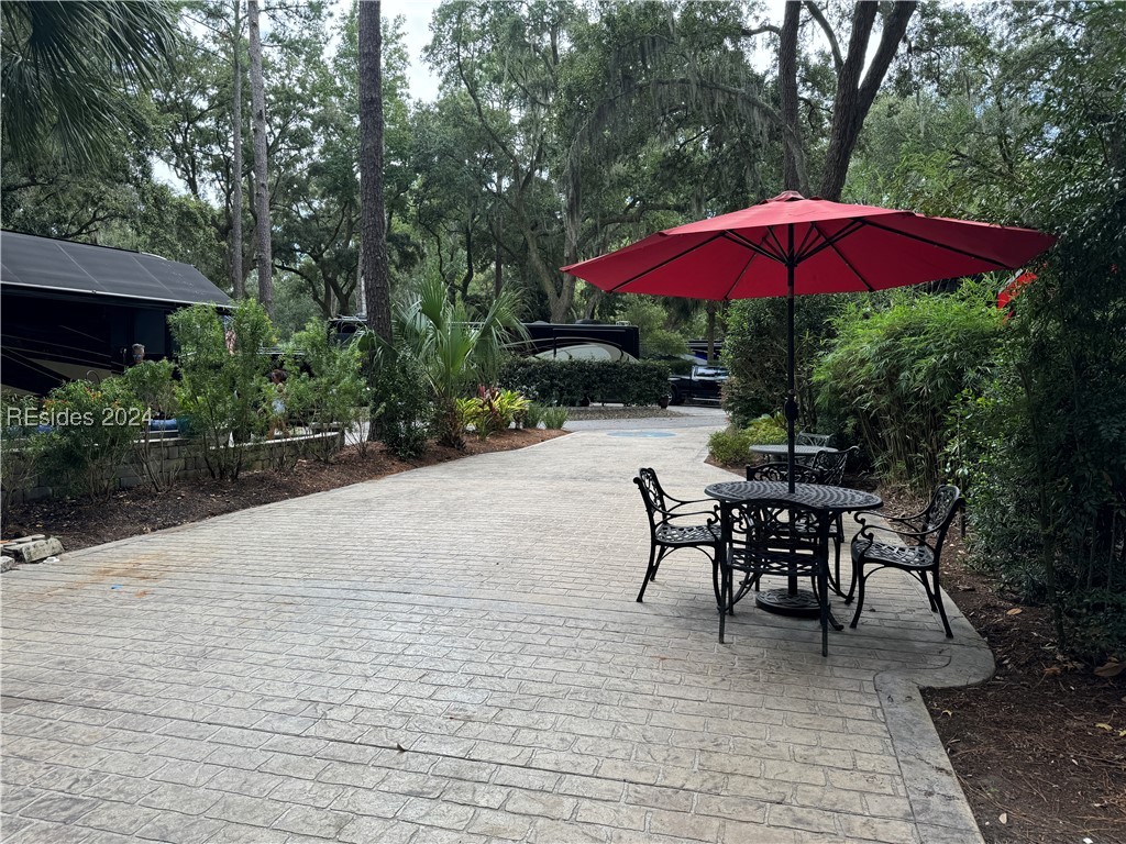 133 Arrow Rd #122 Rd, Hilton Head Island, South Carolina image 4