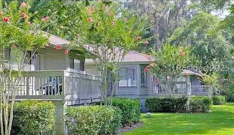 Homes For Sale - 200 Southwind Drive # 225<br/> Hilton Head Island, SC 29928