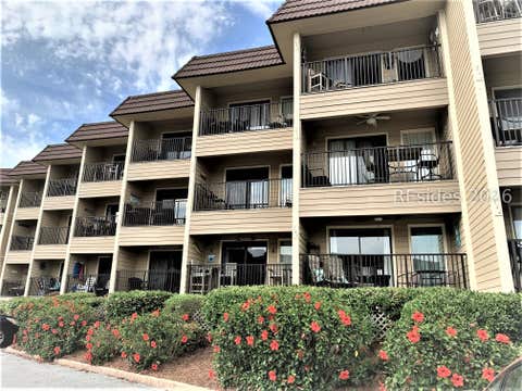 Condo For Sale - 40 Folly Field Road #C302<br/> Hilton Head Island, SC 29928
