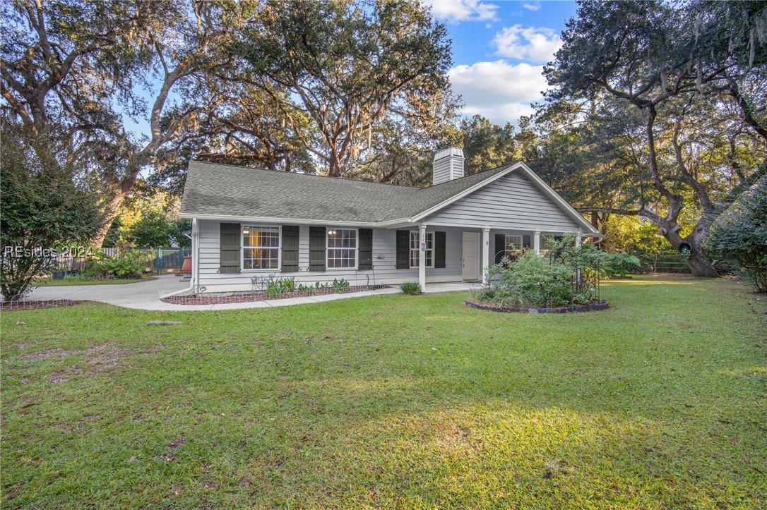 11 Kims Way, Bluffton, South Carolina image 1