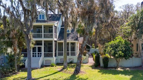 A home in Daufuskie Island