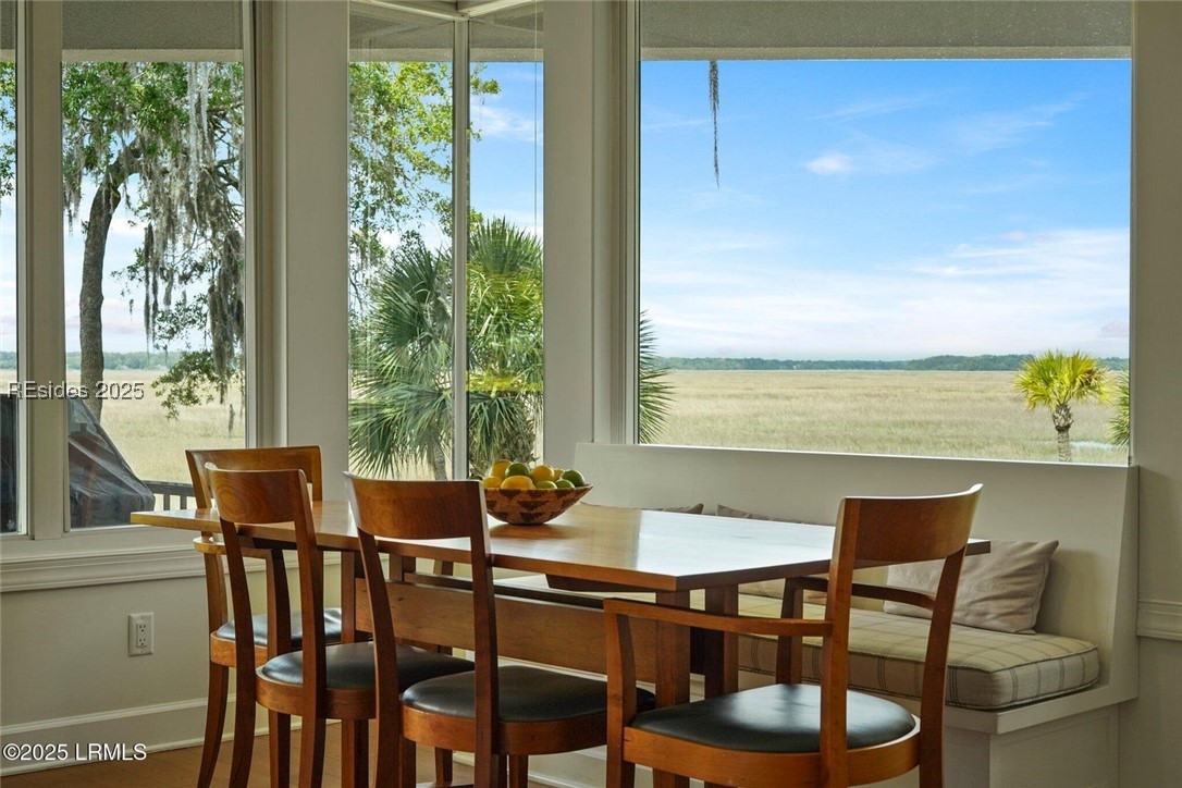 Saint Helena Island, South Carolina 29920, United States, 4 Bedrooms Bedrooms, ,5 BathroomsBathrooms,Residential,Active,128832