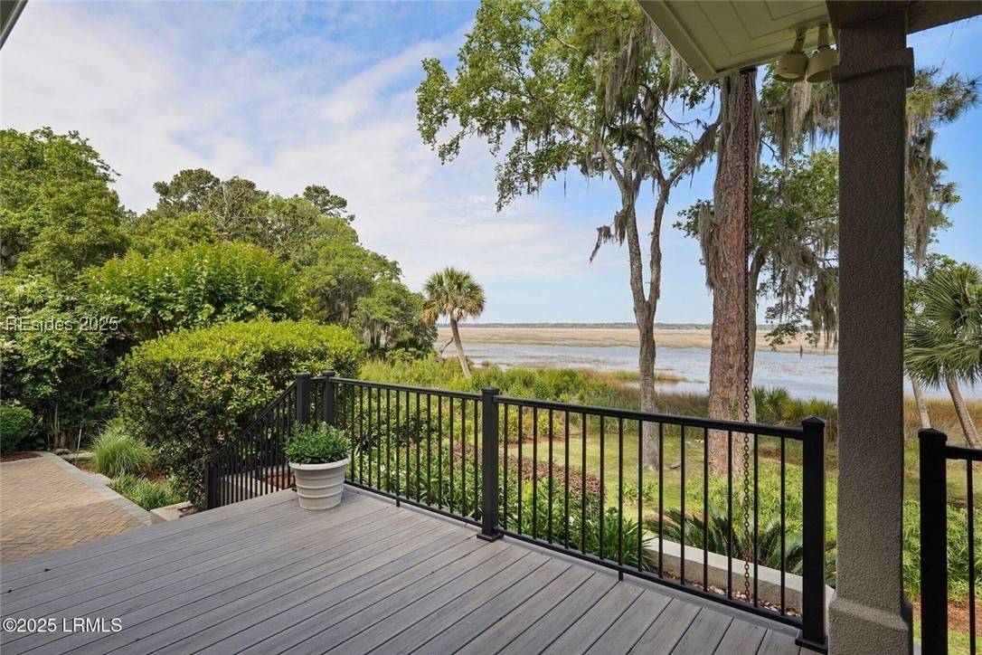 Saint Helena Island, South Carolina 29920, United States, 4 Bedrooms Bedrooms, ,5 BathroomsBathrooms,Residential,Active,128832