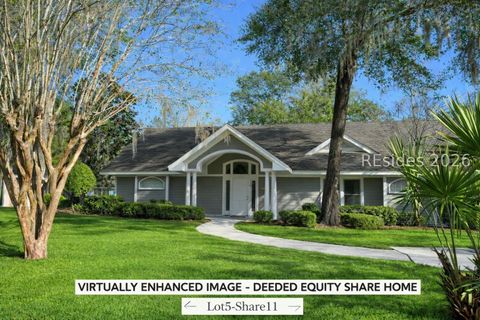 Homes For Sale - 30 Aberdeen Court<br/> Hilton Head Island, SC 29926