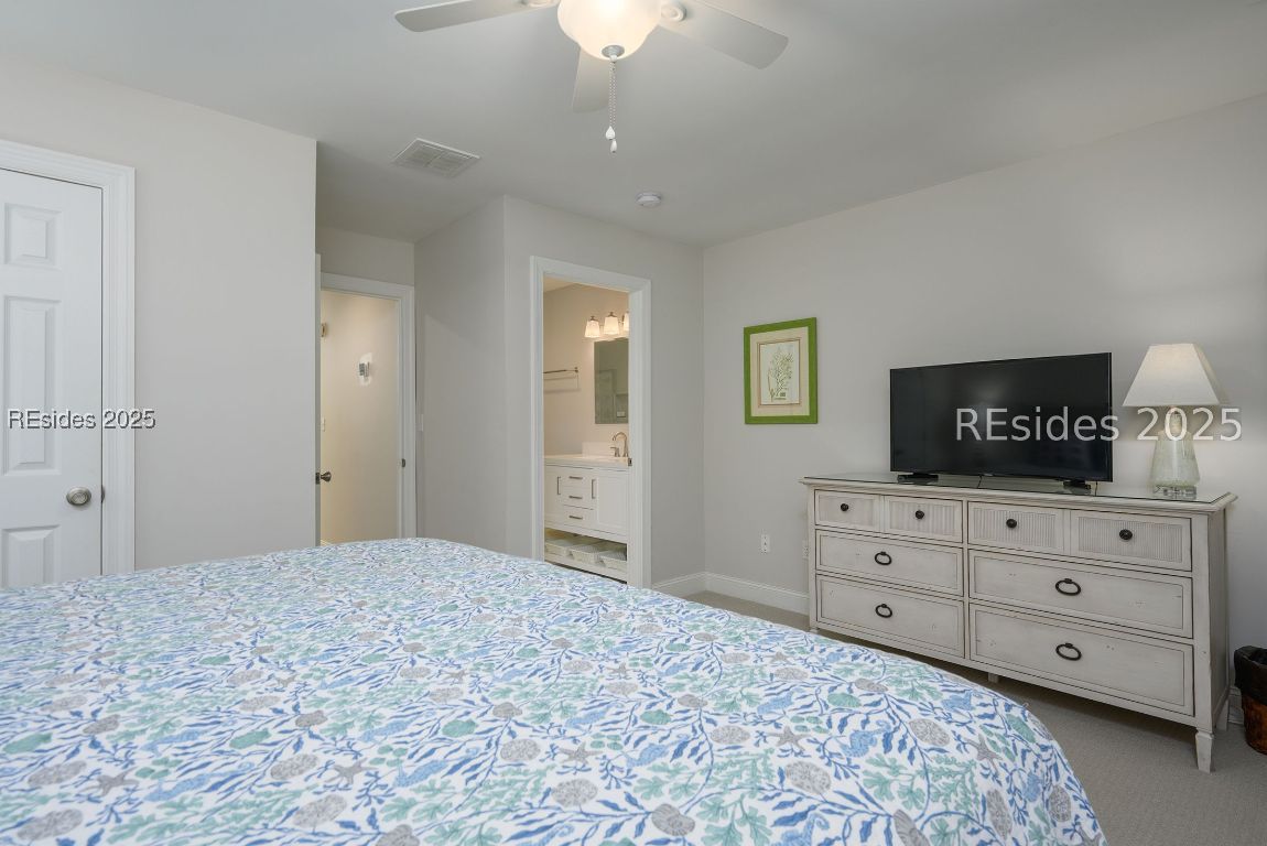 Hilton Head Island, South Carolina 29928, United States, 2 Bedrooms Bedrooms, ,3 BathroomsBathrooms,Residential,Active,204438